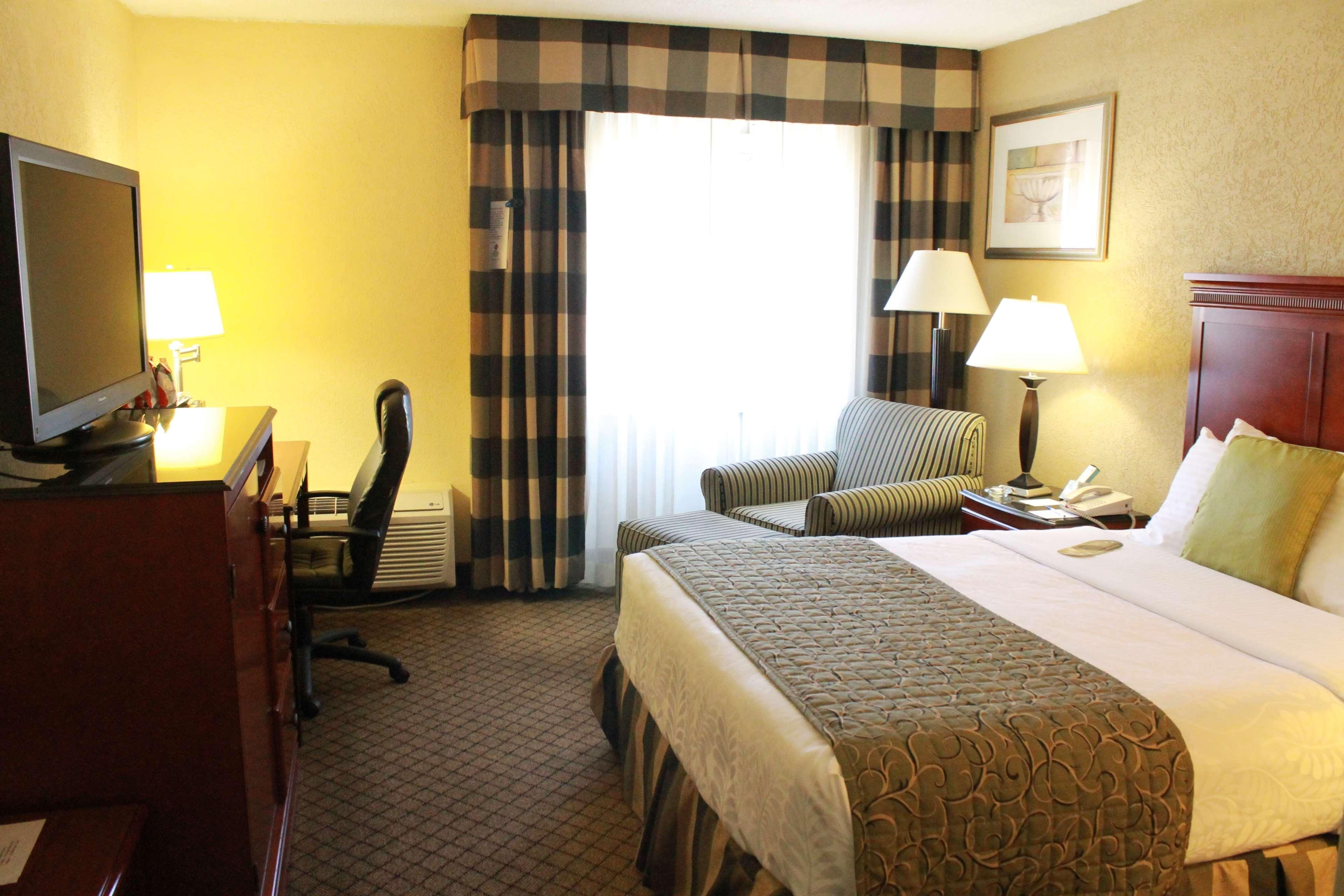 Best Western Plus Bridgeport Inn Kültér fotó